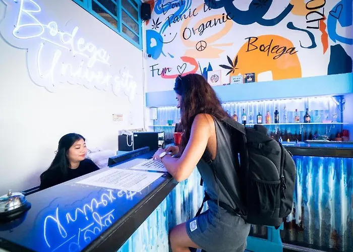 Albergue Bodega Soi 23 (adults Only) *